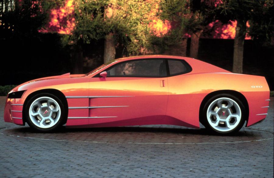  Pontiac GTO Concept 1999 года  (фото 7 из 13)